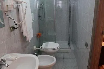 Hotel Luisa 2*