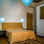 Luisa Hotel 2*