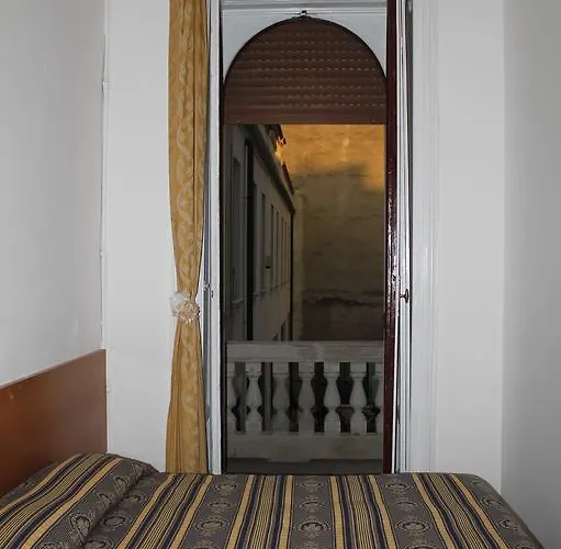 Luisa Hotel 2*