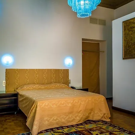Luisa Otel 2*