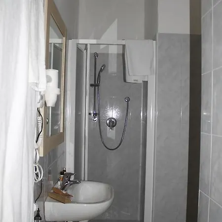 Luisa Hotel Milán