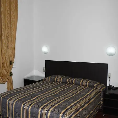 Luisa Otel 2*