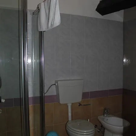 Luisa Hotel 2*