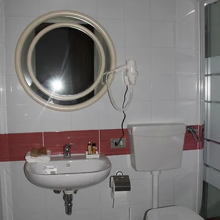 Luisa Hotel Milán