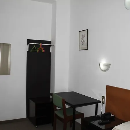 Hotel Luisa 2*